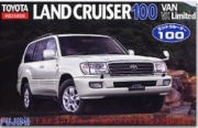 3804 1/24 Toyota Land Cruiser 100 Van VX Limited Fujimi