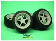 24W035T 1/24 OZ MiTo 17'' with tires USCP