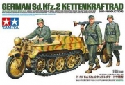 35377 1/35 German Sd.Kfz.2 Kettenkraftrad Mid-Production w/3 Figures